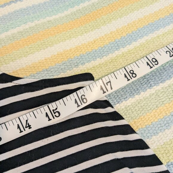 ⭐ Old Navy Black & White Striped Swing Tank Dress Size Small - Picture 10 of 13